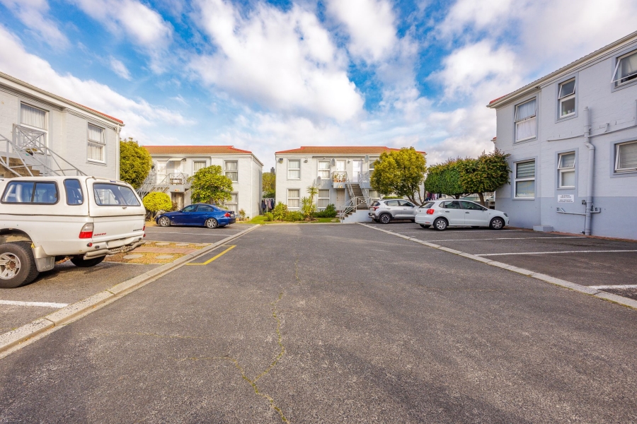 2 Bedroom Property for Sale in Vredekloof Western Cape